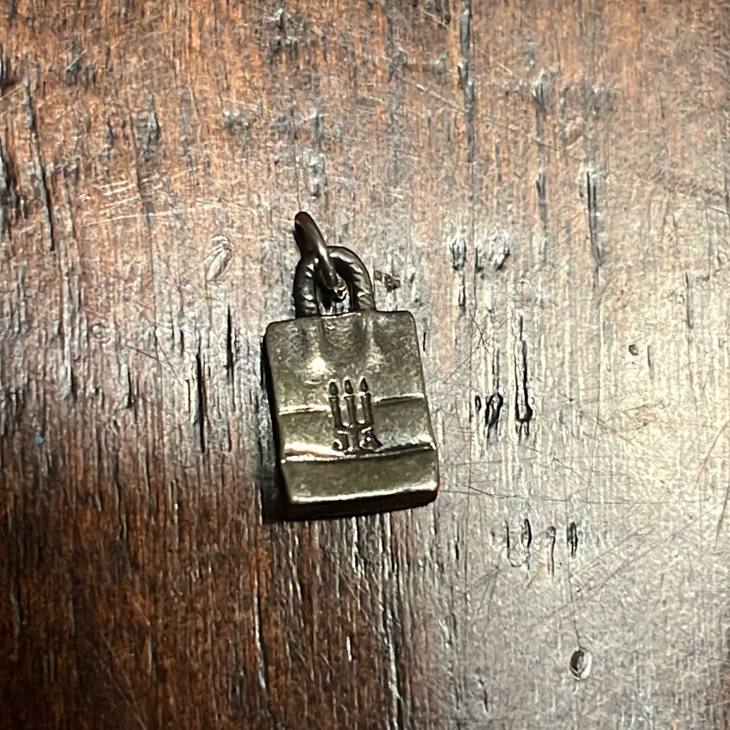 Retired James Avery Bag Charm By James Avery 155$